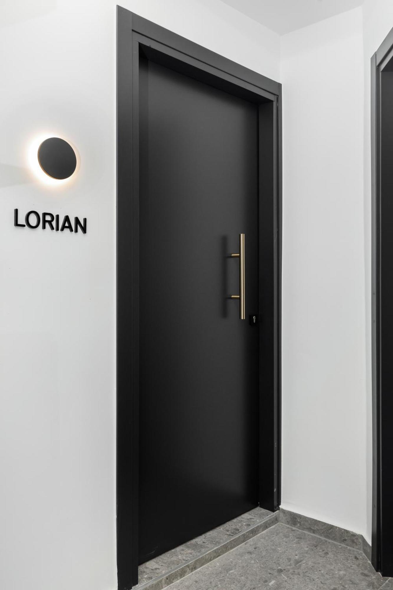 Lorian Suite By Alchemia Parking เทสซาโลนิกิ ภายนอก รูปภาพ